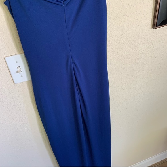 Venus Ruched Off Shoulder Gown - Picture 8 of 15